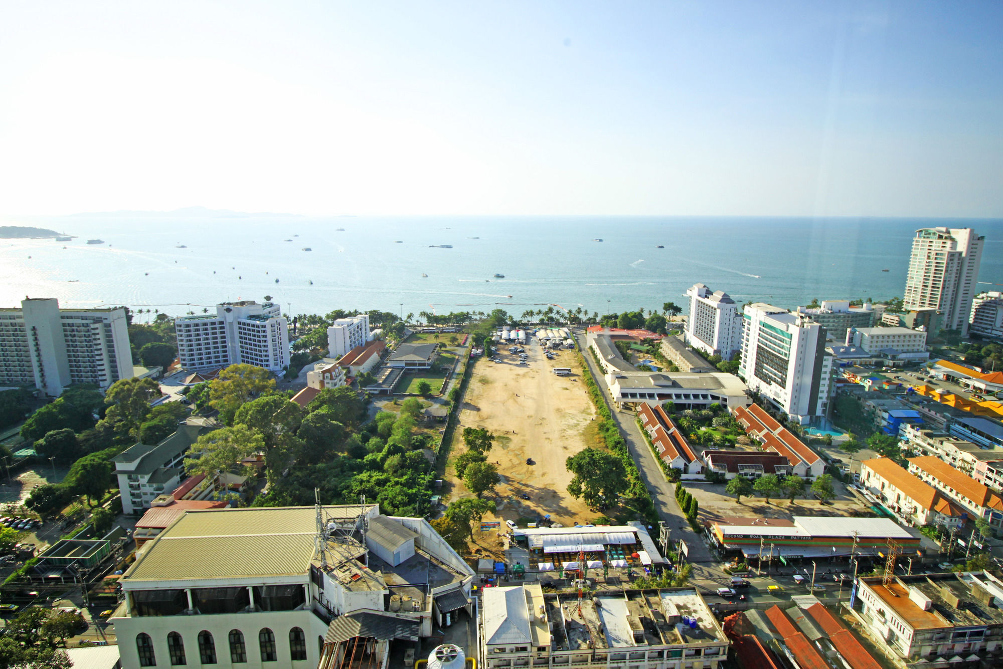 Centric Sea By Pattaya Holiday Bang Lamung Buitenkant foto